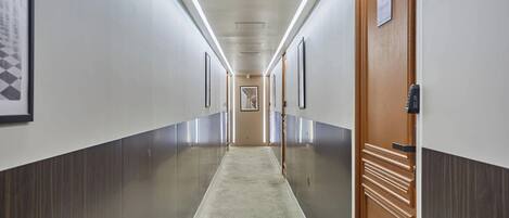 아파트 | 리셉션