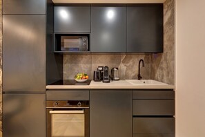 Apartment | Private kitchen - Sublime AC Apartment Eiffel Tower Champs de Mars (Paris)