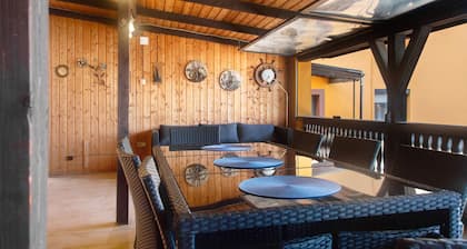 Apartment on the Main 2 with Private Terrace