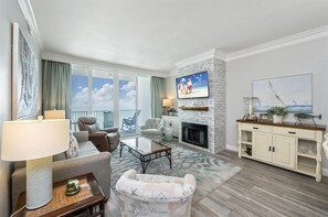 TV - Penthouse 2123 w/Beach Service (Destin)