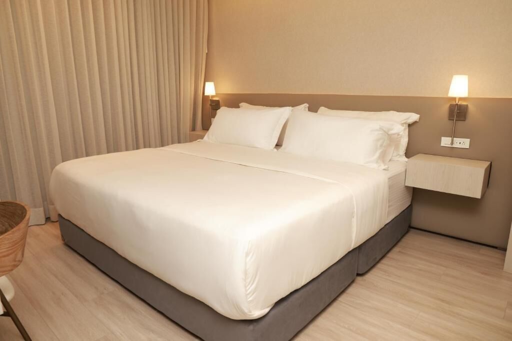 Deluxe Double Room, Balcony