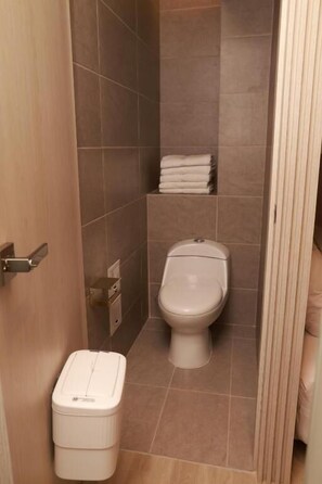 Bathroom - VPV SUITES & CASINO (Medellín)