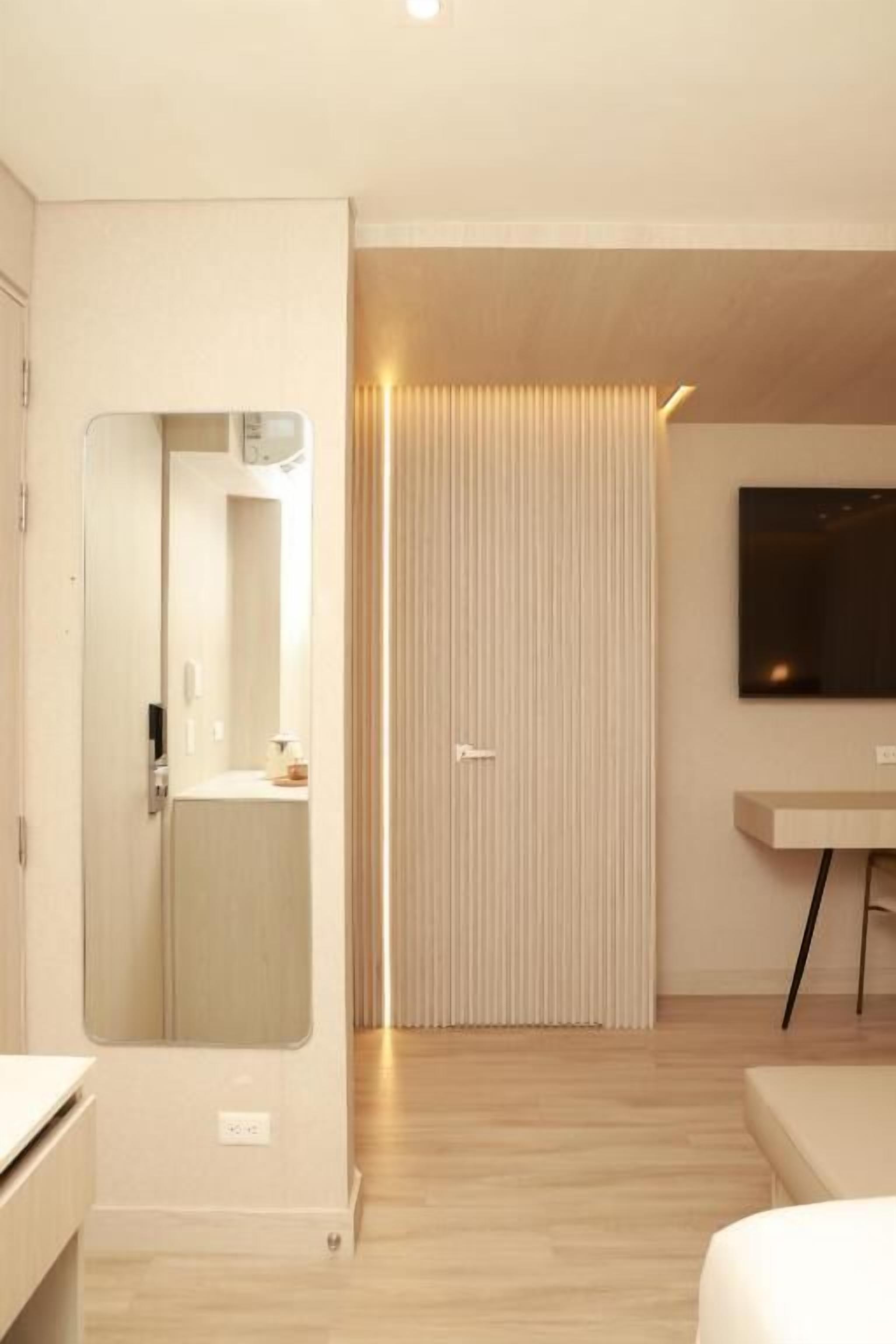 Doppia Deluxe, balcone | Una cassaforte in camera, tende oscuranti, Wi-Fi gratuito