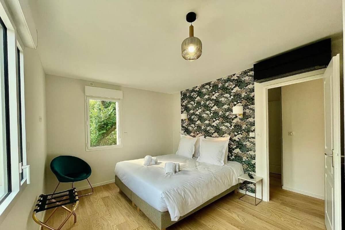 Appartement Duplex Signature | Chambres insonorisées, fer et planche à repasser, Wi-Fi gratuit