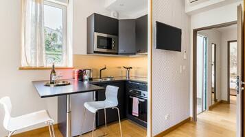 Suite Familiale, balcon | Cuisine privée