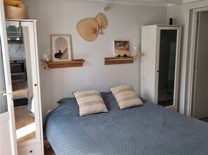 2 bedrooms, iron/ironing board, WiFi, bed sheets - Le Ruchon - Pleasant Tiny House with swimming pool (Gujan-Mestras)