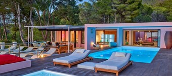 Daplace | Villa Pink Paradise · Piscina · Vista Mare