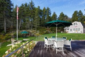Outdoor dining - Rockledge Estate: 5 Bedroom, 3.5 bathroom with stu (St George)