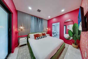 4 chambres, fer et planche à repasser, Wi-Fi, literie fournie