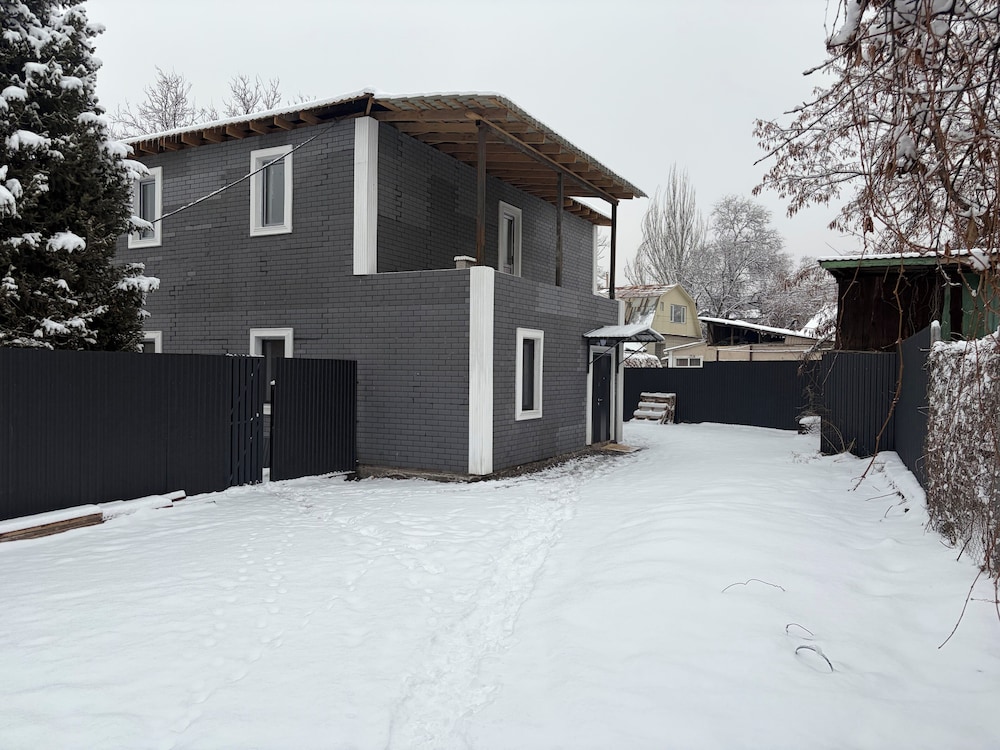 Hostel Q7 Almaty photo 2