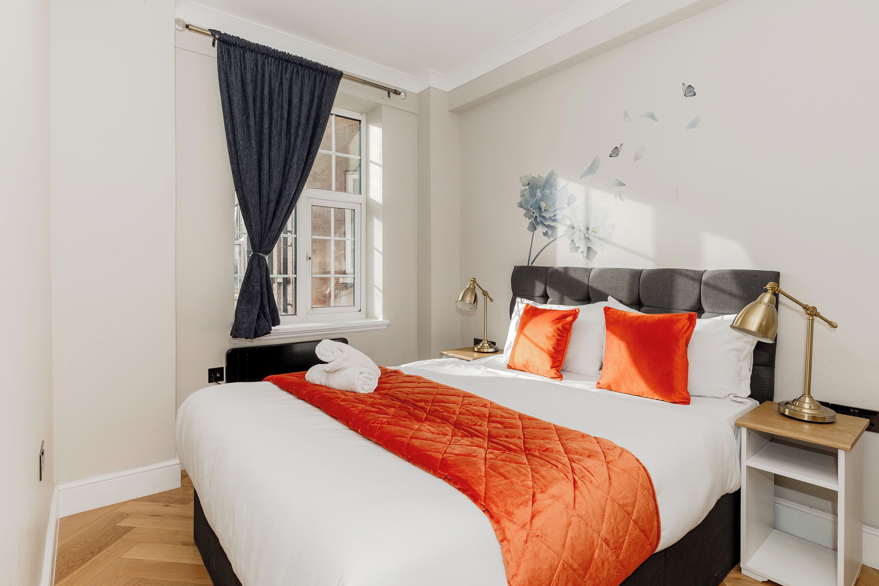 스탠다드 아파트, 시내 전망 | 암막 커튼, 다리미/다리미판, 무료 WiFi