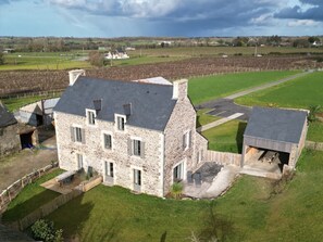 House | Exterior - Corseul Countryside Retreat for a Family (Corseul)