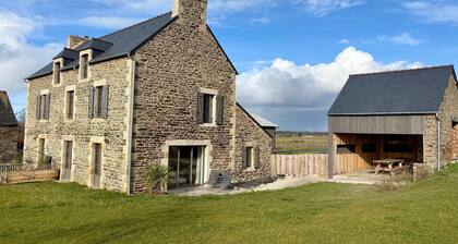 Corseul Countryside Retreat for a Family