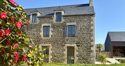 Corseul Countryside Retreat for a Family