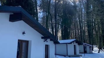 Economy-Chalet, Terrasse, Gartenblick | Aussenbereich
