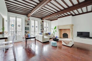Living room - Beautiful Apartment in the Marais - 3bdr/6p - Paris (Paris)