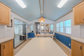 Dining - 7240 Buccaneer Bay- Sleeps 8 (Myrtle Beach)
