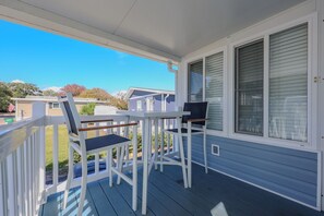 Outdoor dining - 7229 Block 3- Sleeps 2 (Myrtle Beach)