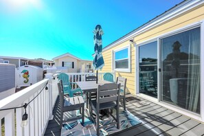 Outdoor dining - 5933 Block 3 - Sleeps 5 (MYRTLE BEACH)