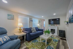 TV - 5331 Block 3- Sleeps 6 (Myrtle Beach)