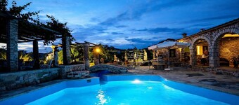 Saltos Apartment 1 - Serene Pool & Garden Escape