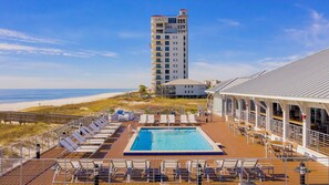 Outdoor pool - Desired Lost Key community- walk to beach & golf course + tons of amenities! (Pensacola)