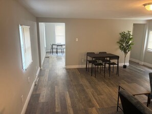 Dining - Cozy 1-bedroom studio in perfect Berwyn Heights with AC (Berwyn Heights)