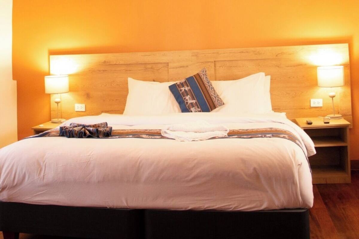 Ropa de cama hipoalergénica, cubrecamas y escritorio 