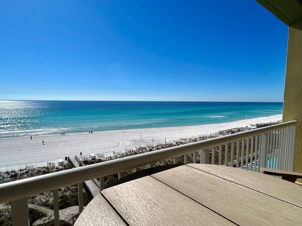 Property grounds - Gorgeous “Dolphin Delight” 616, Penthouse, Free Activities Included! (Fort Walton Beach)