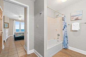 Hair dryer, towels - Sea Dunes 502 – Beach Oasis: Beachfront Condo with Pool, Hot Tub & Free Beach Service! (Fort Walton Beach)