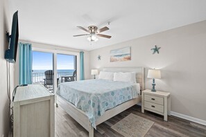2 bedrooms, iron/ironing board, free WiFi, bed sheets - Beachfront Corner Condo | Sleeps 7 | Pool, Balcony & Free Beach Service – Okaloosa Island (Fort Walton Beach)