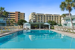 Pool - Turtle's Nest | Steps from the Beach | Beach Service, Pool & Top Amenities! (Fort Walton Beach)