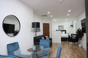 Interior - Cumberland Street Apartments (Liverpool)