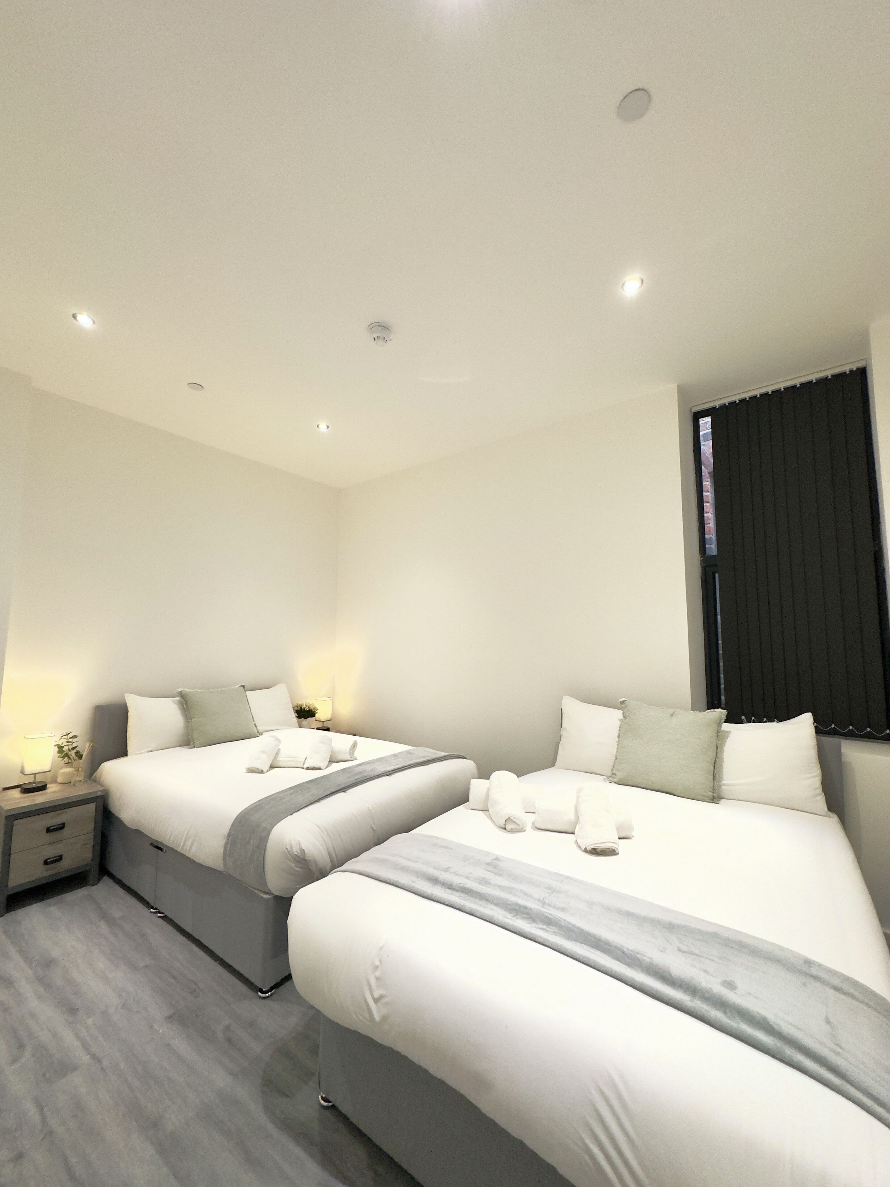 Apartament Deluxe, 3 dormitoris, balcó | Escriptori i espai de treball apte per a portàtils 