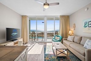 Smart TV - Beachfront Bliss at 'No Worries, Beach Happy' – Gulf-Front Pool & Free Beach Service! (Fort Walton Beach)