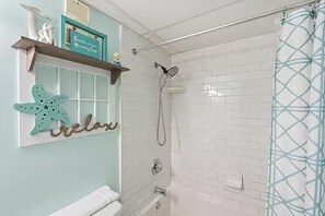 Condo, Multiple Beds (Moondrifter 205) | Bathroom - Moondrifter 205 (Panama City Beach)