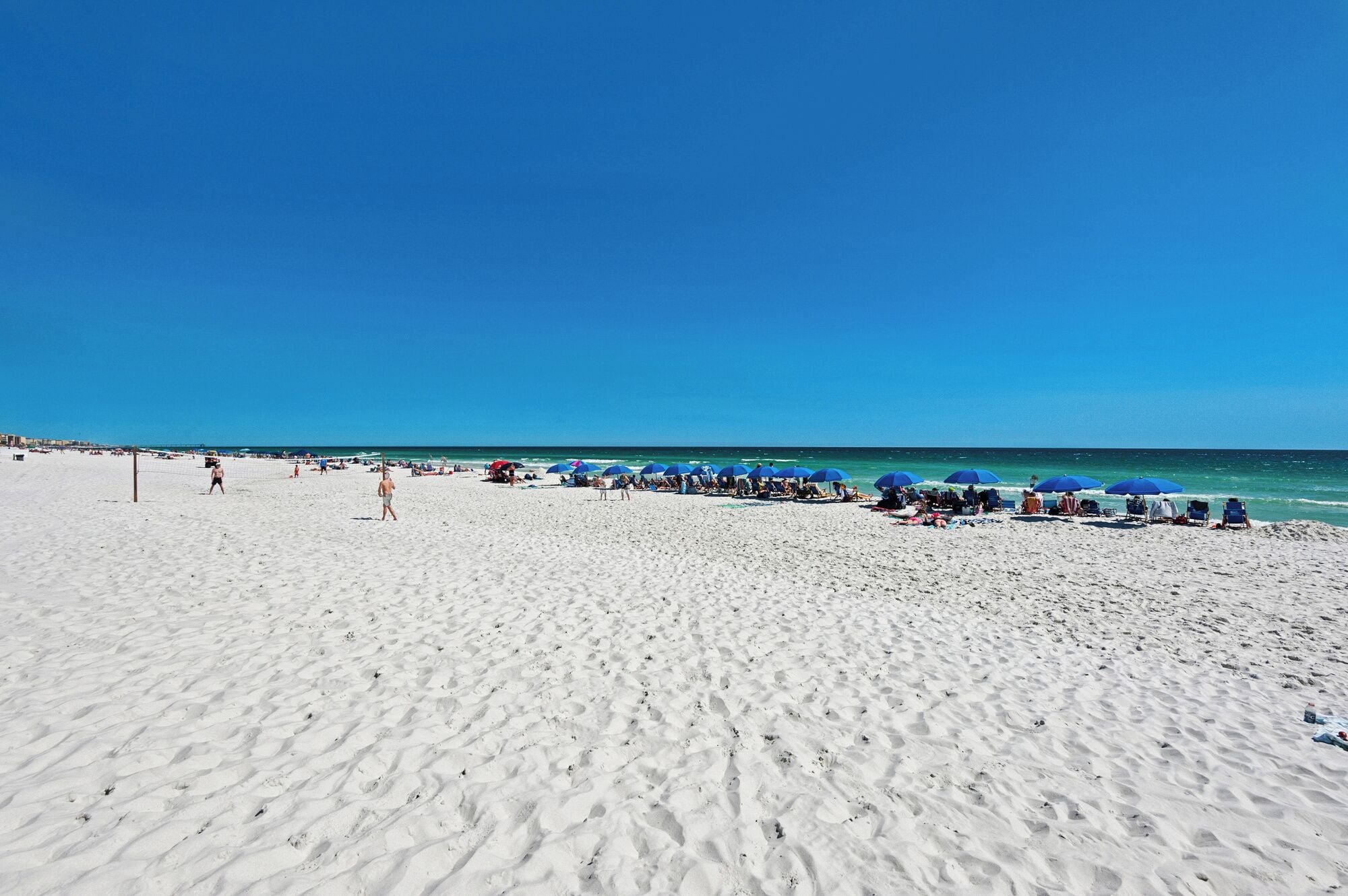 Una spiaggia nelle vicinanze