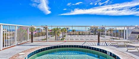 Condo, nhiều giường (Sanibel 1204) | Hồ bơi | Hồ bơi ngoài trời