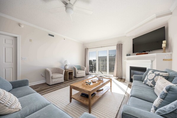 TV, offices - Ocean View 138th Street 3 BR, sleeps 12 with pool (Ocean City)