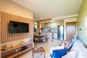 Living area - Apt in Condo w/ Pool 750 m Beach Rdw0103 (Camaçari)