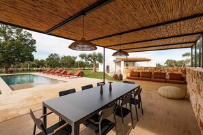 Outdoor dining - Trullo Regiorgio - Luxury Trullo with private pool  (Castellana Grotte)