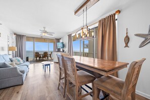 Dining - 🐠🌞Beachfront w/ Corner Balcony | Indoor + Outdoor Pools | Romar Place 506🌞🐠 (Orange Beach)