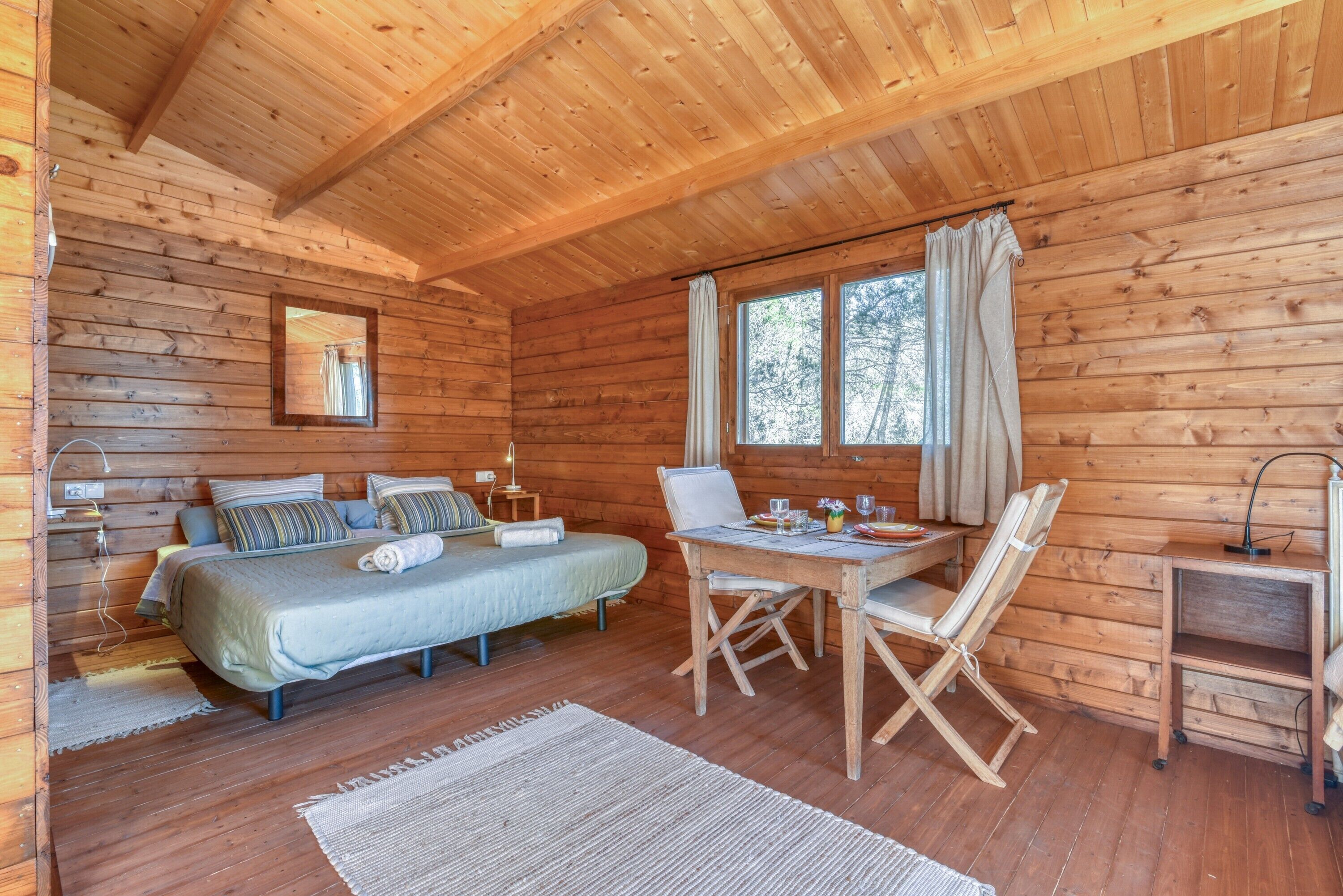 1 quarto, roupa de cama