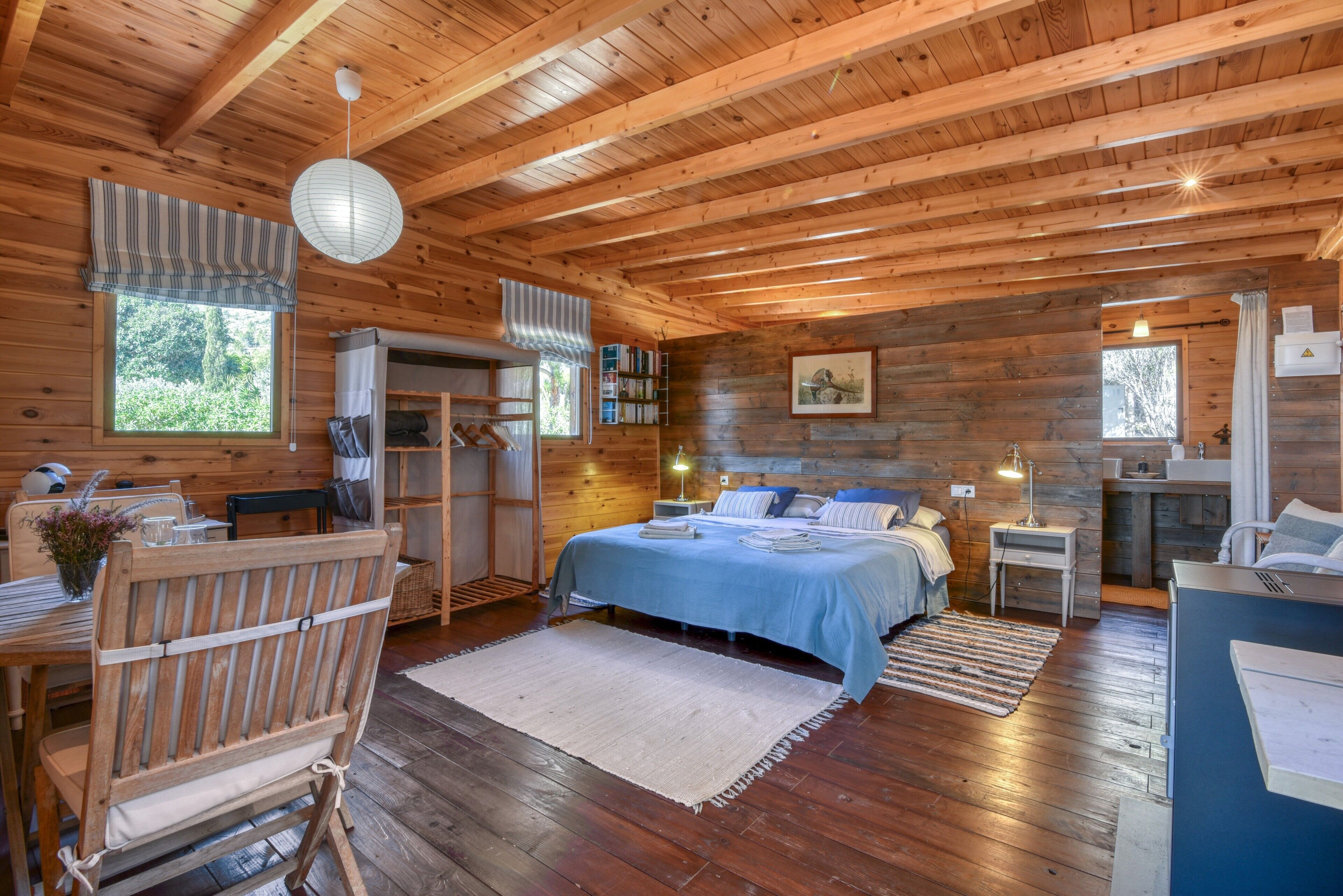 1 habitación, ropa de cama y acceso para silla de ruedas 