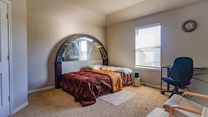 Schreibtisch, Bügeleisen/Bügelbrett, WLAN, Bettwäsche