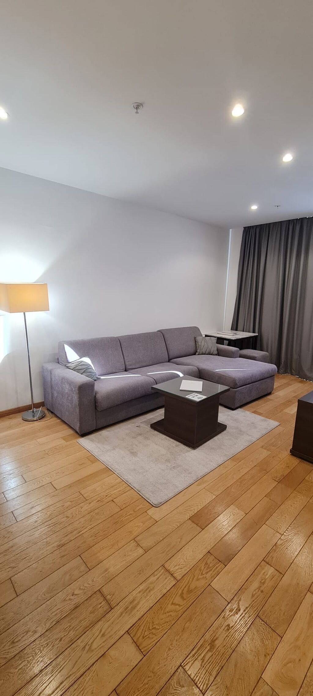 高级开间, 阳台, 部分海景 | 起居区