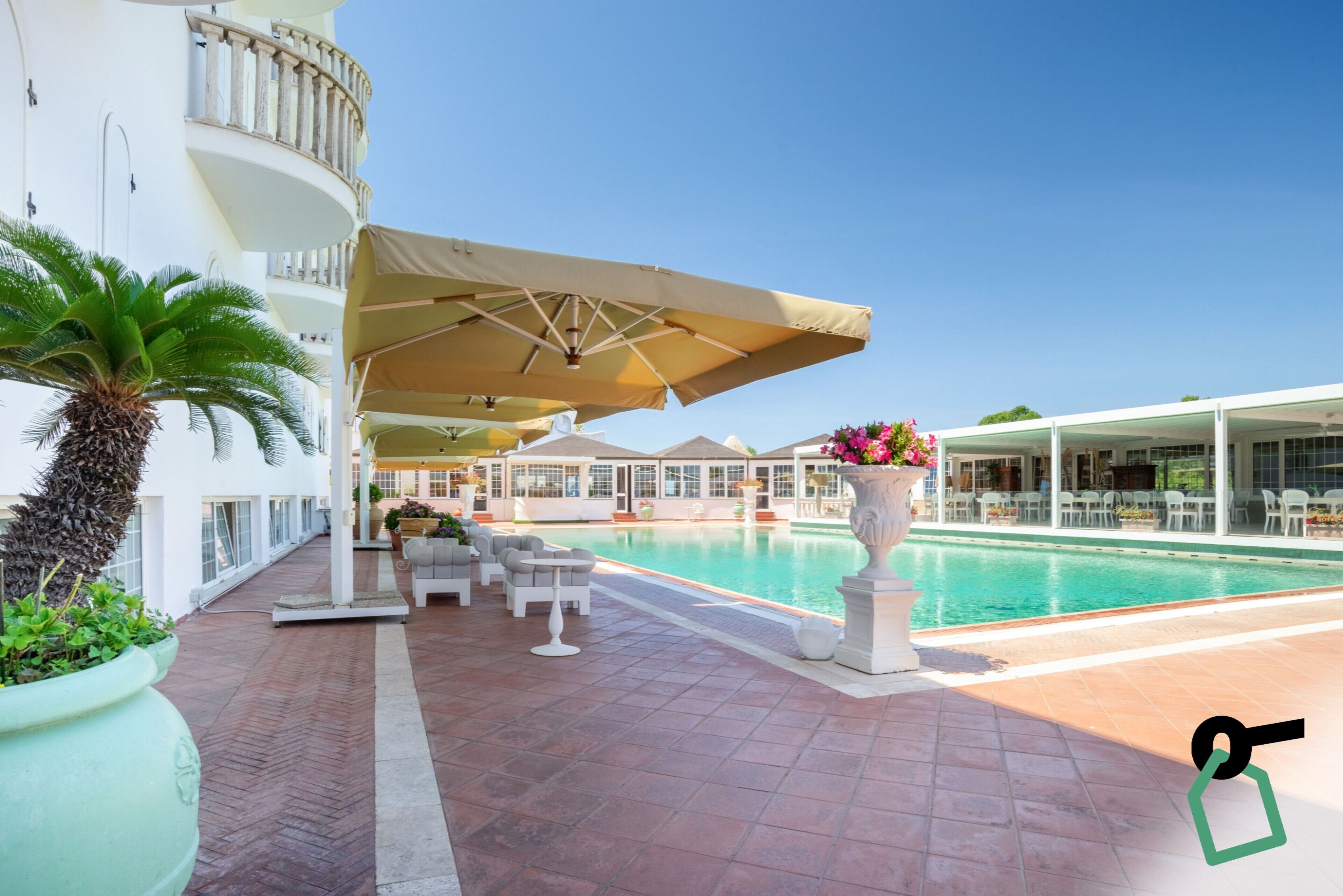 Seasonal outdoor pool