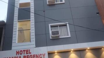 Perincian bahagian luar