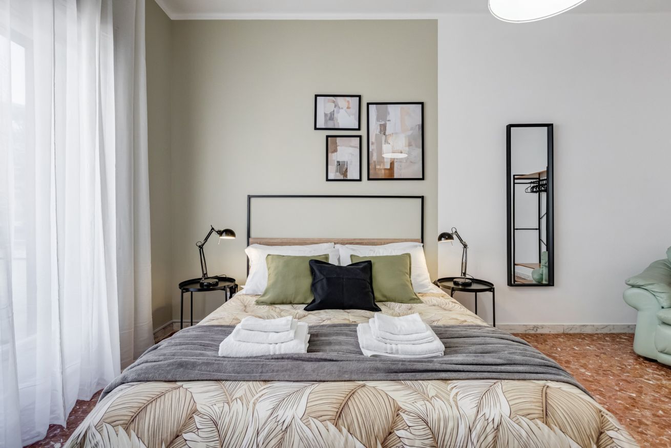 Tabla de planchar con plancha y cuna de viaje 