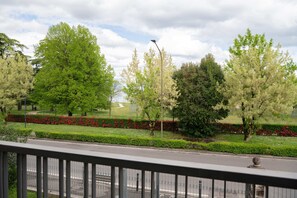 Property grounds - By The Lake Motta Avenue - Park and Lake (Desenzano del Garda)